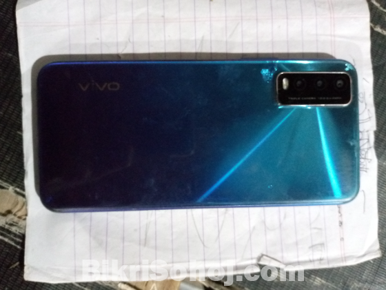 Vivo y20